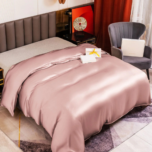Mulberry Silk Seamless Duvet Cover – Luxury, Breathable, Hypoallergenic Bedding for Smooth Sleep - Silken & Dreams