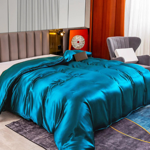Mulberry Silk Seamless Duvet Cover – Luxury, Breathable, Hypoallergenic Bedding for Smooth Sleep - Silken & Dreams
