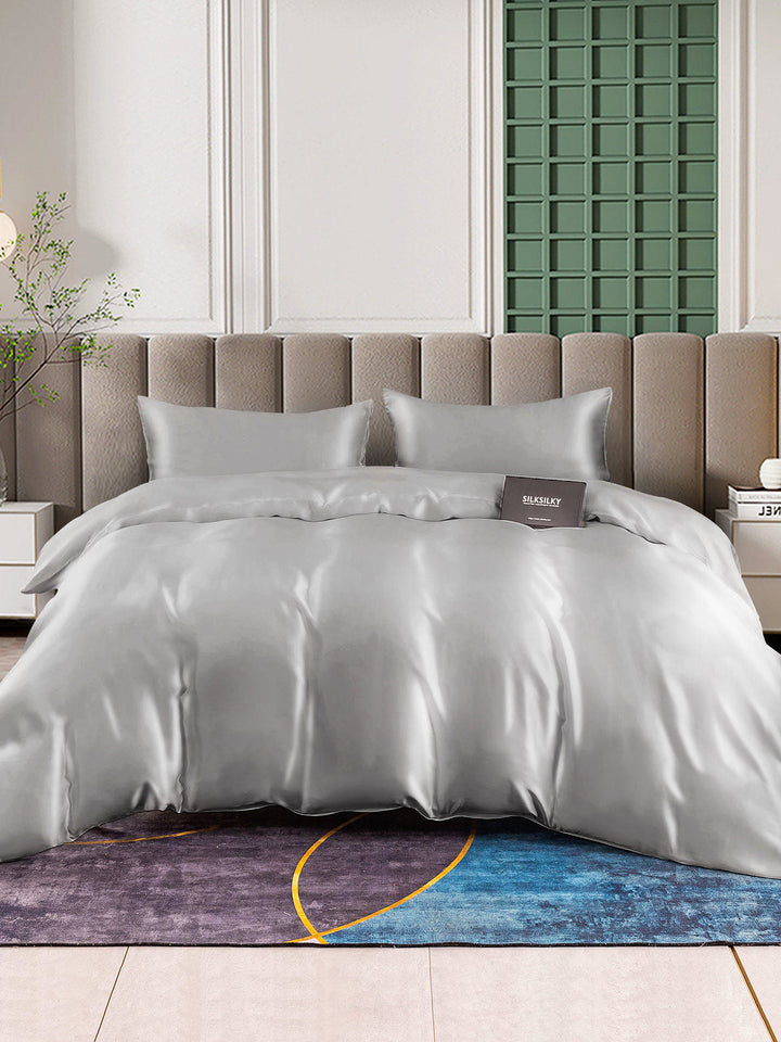 Luxury Seamless Mulberry Silk Duvet Cover – Breathable, Hypoallergenic Bedding for Smooth, Cool Sleep (Pillowcase Not Included)