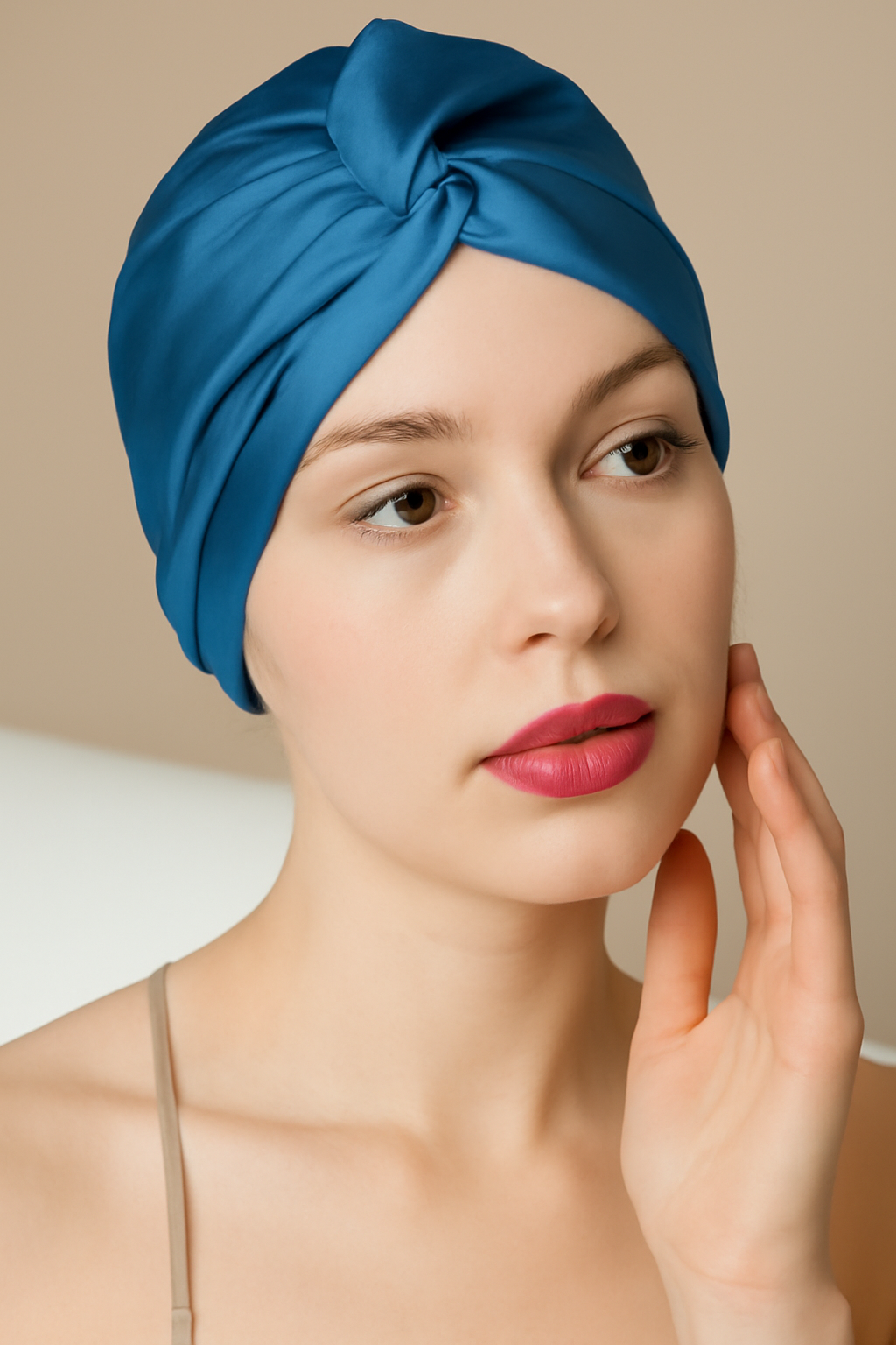 Luxury Polyester Sleep Cap – Breathable Hair Protection for Nighttime Frizz Control
