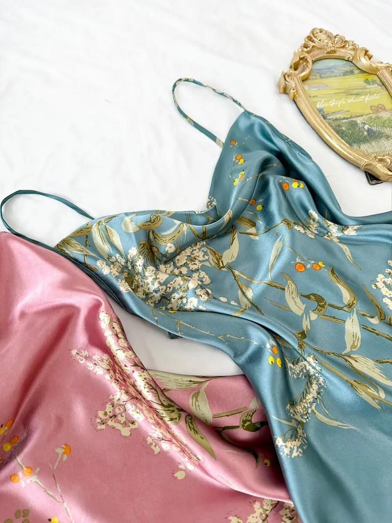 Valentine's Day 4pcs Luxe Silk Pajama Set for Women