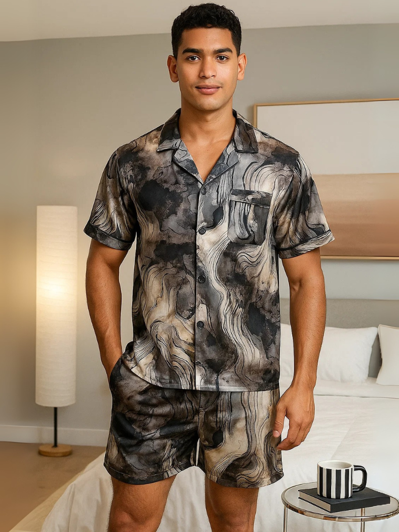 Men’s Ice Silk Pajama Set – Short Sleeve Loose Fit Sleepwear & Homewear Suit