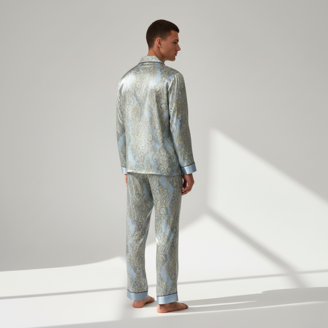 Men’s Silk-Like Pajama Set – Luxurious Paisley Pattern Sleepwear