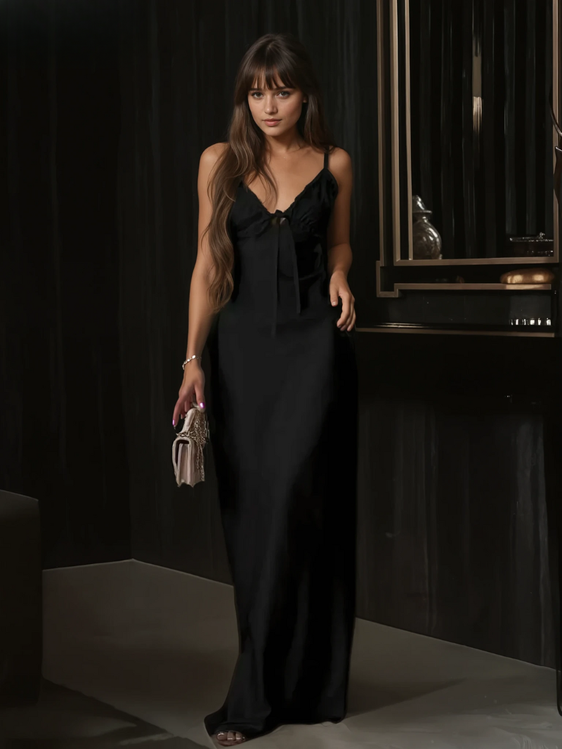 Elegant Satin Summer Maxi Dress – Sleeveless Backless Gown with Fashion Straps for Women