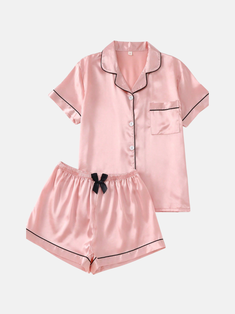 Women's Short-Sleeved Pajama Set with Shorts – Comfortable Home Wear for Relaxation