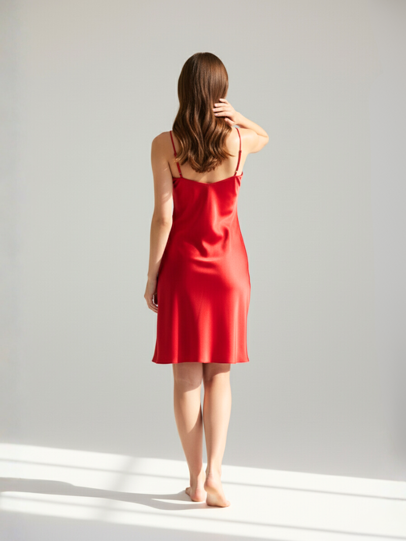 Luxurious 100% Mulberry Silk Nightgown – Breathable, Lightweight Sleepwear with Spaghetti Straps for Women