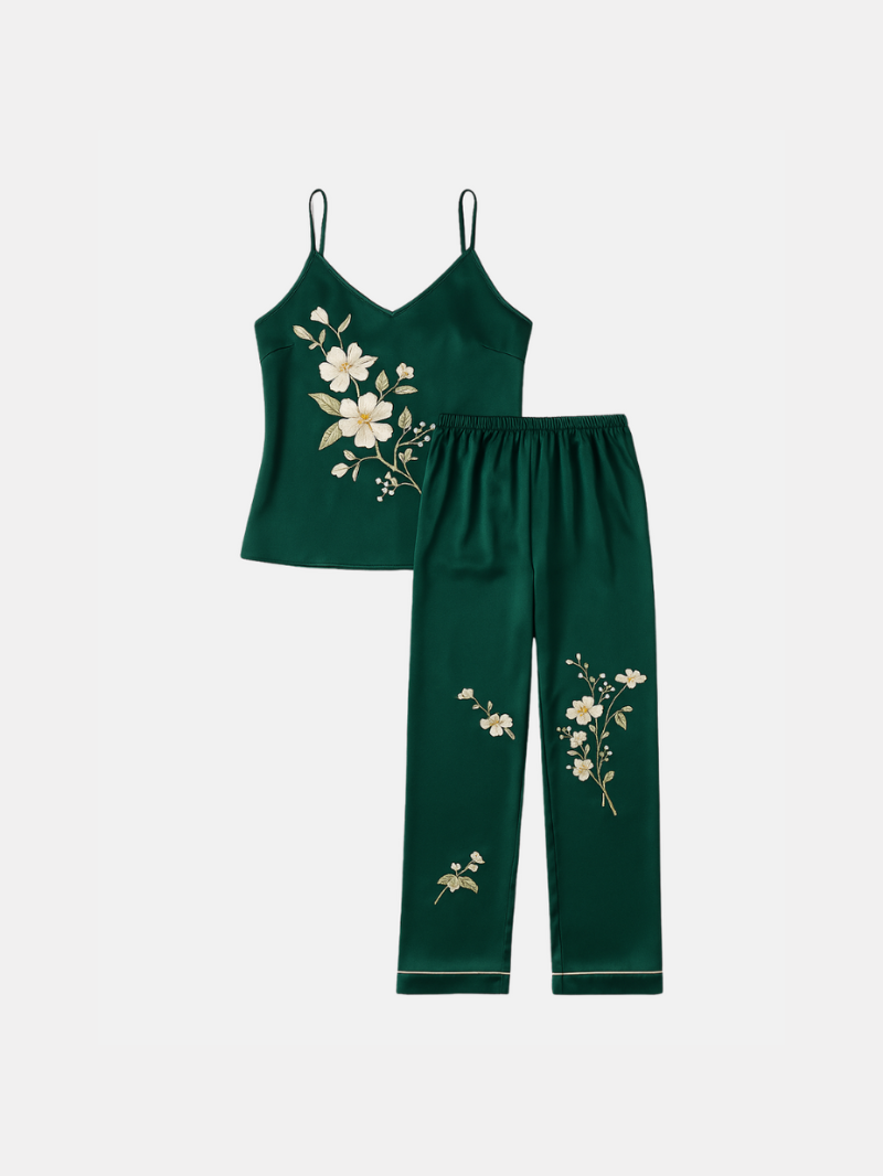Chic Women’s Sleepwear Set – Lightweight Spaghetti Strap Pajamas for Comfortable Sexy Nights