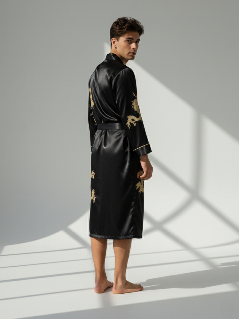 Men’s Lightweight Long Sleeve Robe with Golden Dragon Print – Stylish Loungewear & Pajama Cover-Up for All Seasons