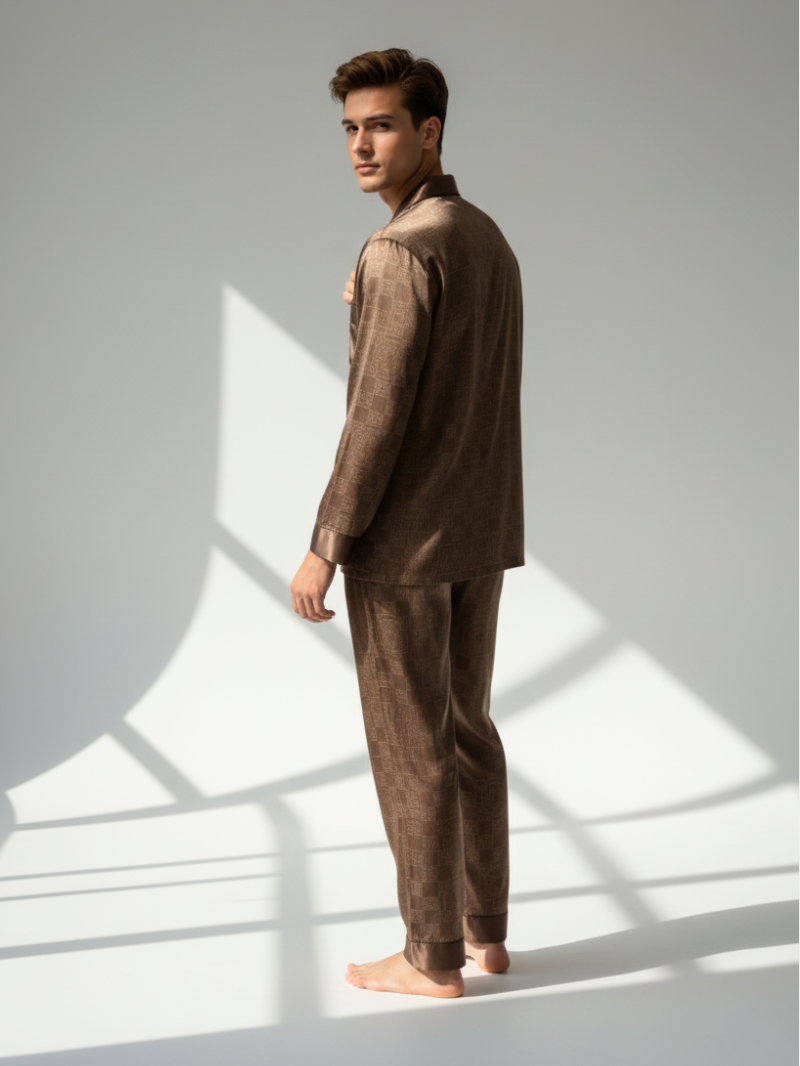 Men’s Silk-Feel Pajama Set – Lightweight Satin Sleepwear