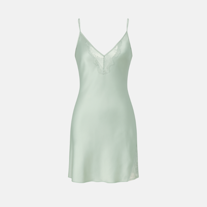 100% Mulberry Silk Sleeveless Nightgown – Elegant & Breathable Luxury Sleepwear